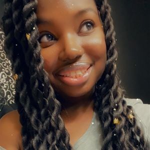 Meet your Posher!!! (: